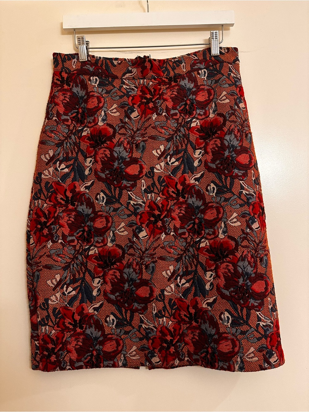 Anthropologie Floral Jacquard Pencil Skirt in Rust Red and Navy